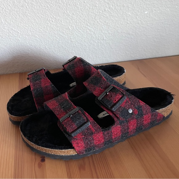 Birkenstock Arizona Plaid Red Fur Shearling Sandal - Picture 3 of 15